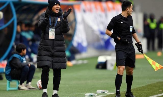 yl23455永利最新网址-邵佳一：赢下三镇非常关键 祝贺球队取得赛季首胜